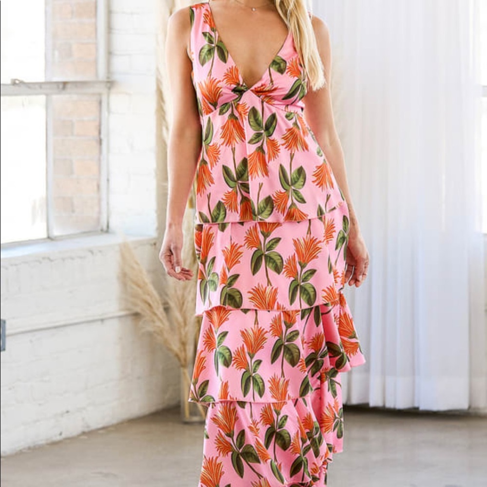 Lulus pink floral print satin tiered maxi dress